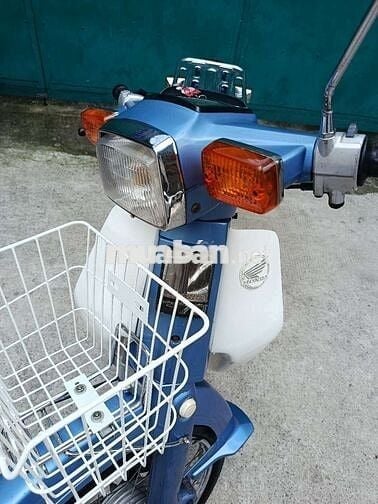 Xe còn rất rất nhiều đồ zin