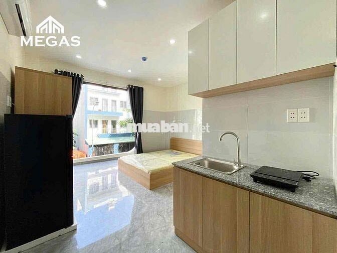 STUDIO 35M2 TÁCH BẾP BAN CÔNG NGAY NGÃ BẢY LÝ THÁI TỔ QUẬN 10