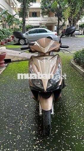 Xe tay ga AirBlade đời 2014 bảo dưỡng thường xuyên