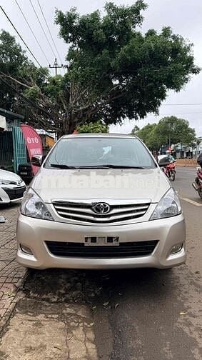 Toyota Innova 2011 GSR - 115000 km
