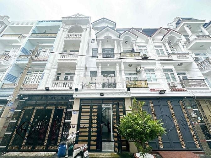 Nhà trệt 3 lầu 5x15 khu nhà lầu cách bến xe Bus Hiệp Thành 300m