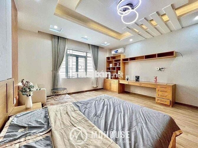 Cho thuê phòng 35m2 Cửa Sổ Full nội thất Ngô Tất Tố gần UEF, HUTECH