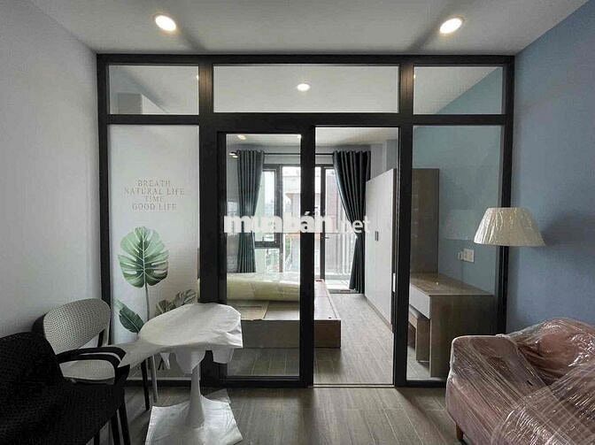 Chính Chủ Cho Thuê 1PN Ban Công Máy Giặt Riêng Ngay Lotte Q7