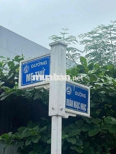 Bán lô Góc Vi Trí Kinh Doanh Mẹ Thứ, sầm uất bậc nhất Hoà Xuân