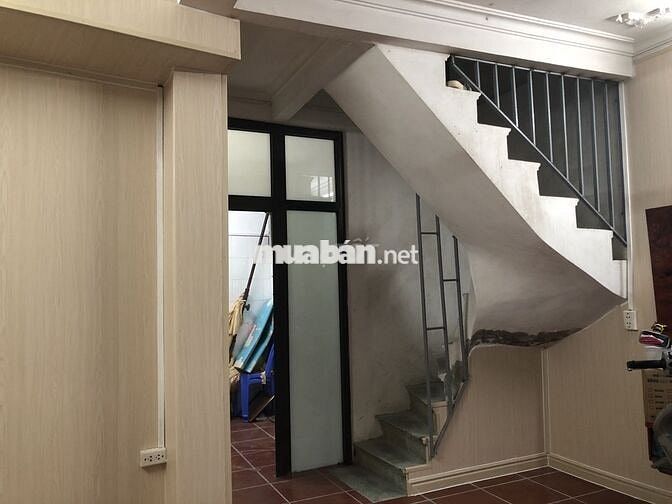 Cho thuê nhà riêng 30mx4 tầng, 4 ngủ, 4 điểu hòa, 3 VS