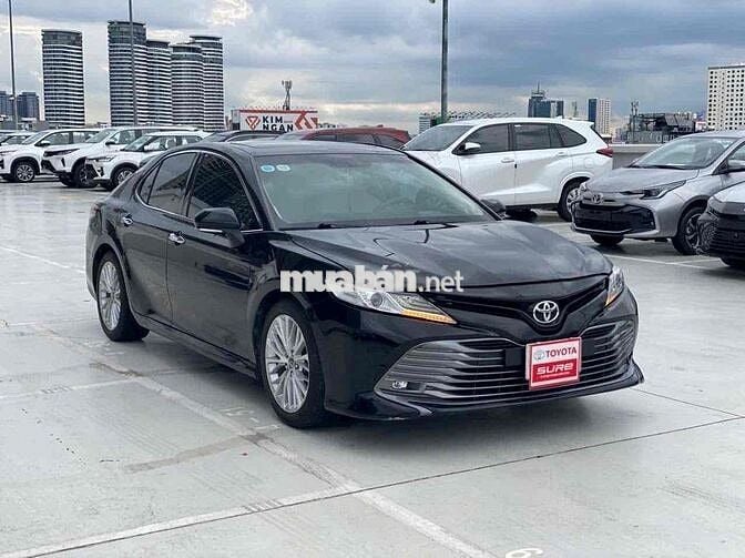 Toyota Camry 2020 2.5Q - 48000 km
