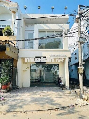 Cho thuê nhà mặt tiền đường huỳnh cương, kế hồ xáng thổi