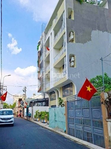 CHDV 28Pn HXH 2MT đường Đặng Thuỳ Trâm. 7x30m 210m2. TN: 160-180Tr/Th.