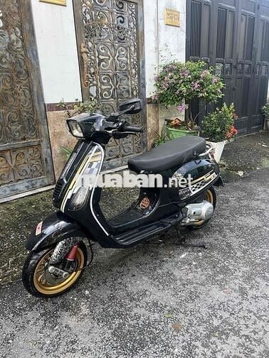 thanh lý vespa đèn vuông 2012 kiểng đẹp giá tốt