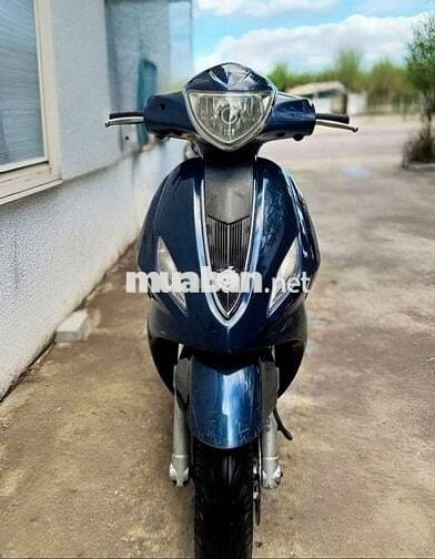 Nhà dư dùng bán bớt xe vespa fly Fi máy êm mạnh