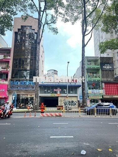 120tr Nguyên Căn 12x20 Trần Hưng Đạo Q1 - Phù Hợp Showroom, Quán Nhậu