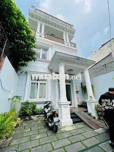 Biệt Thự 7x25m 3Lầu ST (8PN 7WC) Hẻm 6m. 1/ Ông Ích Khiêm. Quận 11