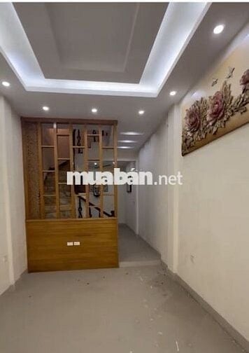 BÁN NHÀ  ĐÀO TẤN – 4 TẦNG - 42M – Ô TÔ ĐỖ CỬA – GẦN PHỐ