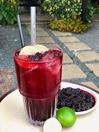 CÂN TUYỂN GẤP VÀI BẠN PHỤ BÁN CÀ PHÊ - ĐÔ UỐNG