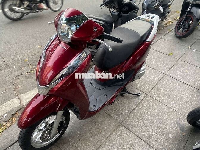 Honda lead 125  2018 mới 90% Bstp chính chủ