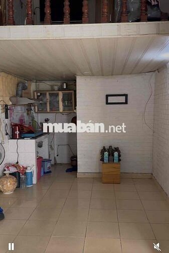 Nhà riêng chính chủ, xây cao có gác xép sân ngõ riêng