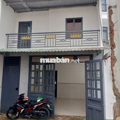 Cho thuê nhà 5x20 mặt tiền Kênh Tiêu, gần cây xăng 61,Xuân Thới Thượng