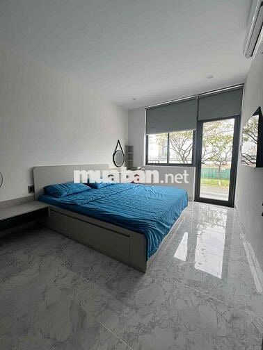 Cho thuê căn hộ 1 phòng ngủ ngay Sông Hàn- View sông