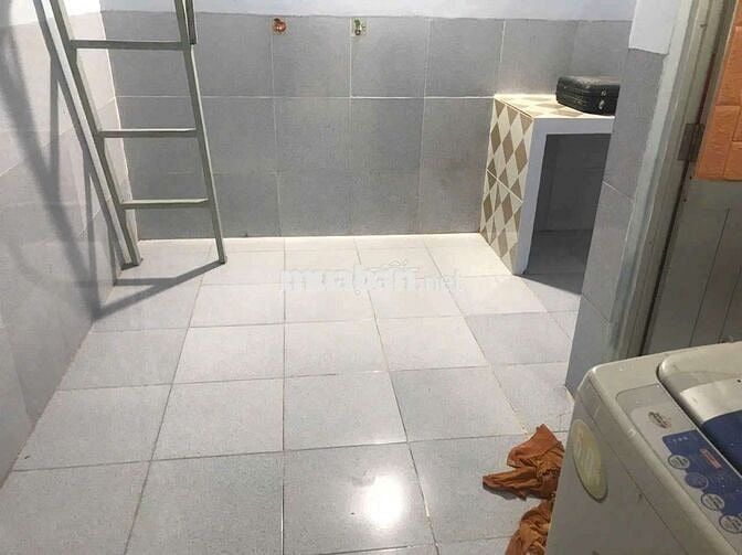 CHO THUÊ TRỌ GIÁ RẺ 1TR2 CÓ BAN CÔNG VÀ GÁC LỬNG