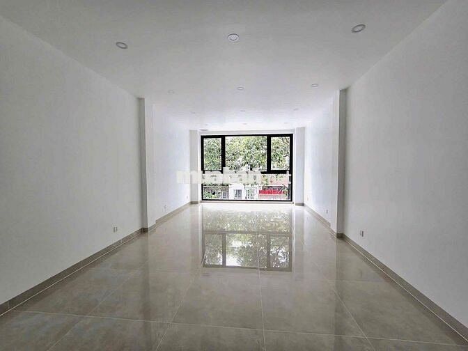 Cho thuê nhà MT Trần Quang Khải, 4.5x12m Trệt 3 lầu ST, TM, nhà mới