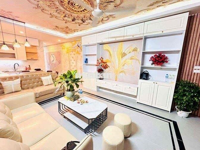 Bán nhà  TT Lạc Trung 2 thoáng 70m2 3ngủ 2 wc khép kín, ô tô, KD, full