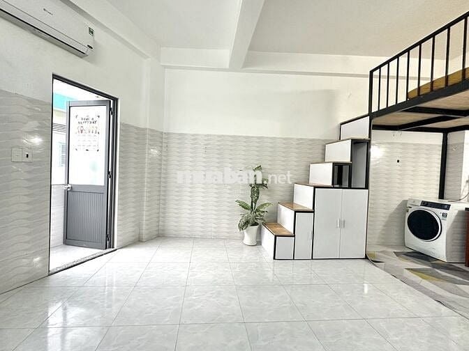 CĂN HỘ GÁC LỬNG SIÊU THOÁNG MÁT, NỘI THẤT ĐẦY ĐỦ ĐỐI DIỆN ĐH BÁCH KHOA