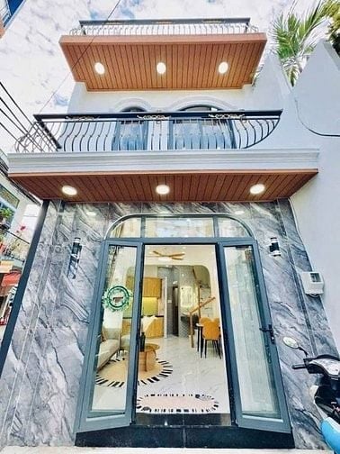 Bán nhà Lý Chính Thắng Q3, 47m² , 1 trệt 1 lầu, 3PN 2WC - Giá cực 