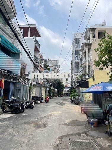 Nhà hẻm 8m dt34m2 1 lầu 2pn đường Huỳnh Thiện Lộc, Q. Tân Phú