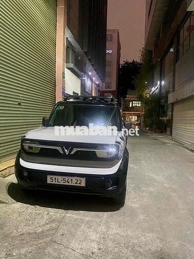 Bán VF3 mua tháng 10/2024 xám, mới