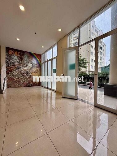 SHOP NGAY CỔNG RA VÀO. MẶT TIỀN RỘNG 100M. CHỈ 14 TRIỆU/THÁNG