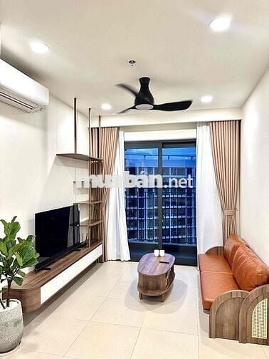 The GLORY - 2PN 69m2 - View Hồ Bơi - Free 1 PQL + Internet