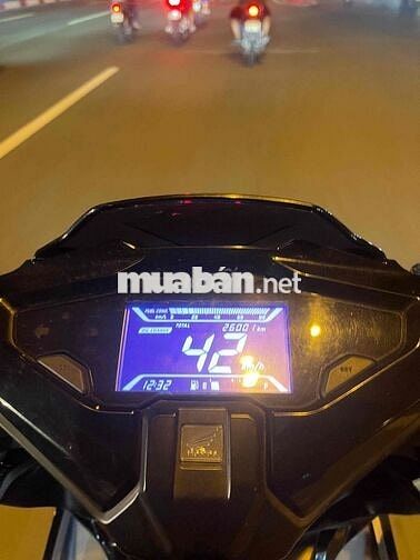 xe biển 86-B7 măng tố