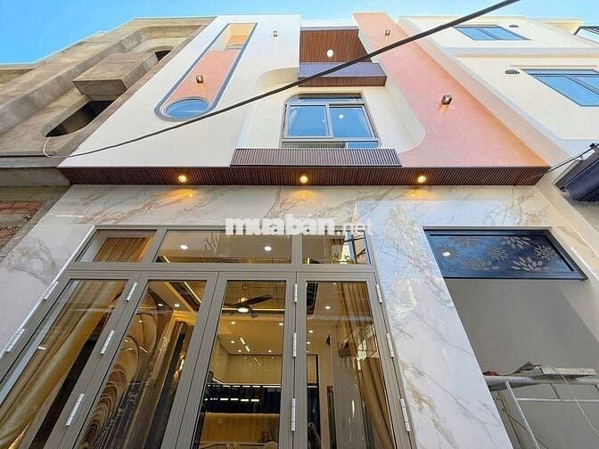 ✅ NHÀ 3 MÊ, 3 TẦNG LUXURY, TRẦN CAO VÂN, CÁCH BIỂN 200M, SÂN BAY 2KM ✅