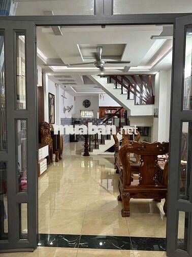 Bán nhà sổ hồng riêng đường Thạnh Lộc 19