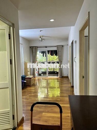 Cho thuê căn 68 m2, 2 PN, 2 wc, Ehom3 , có nội thất, Cọc 1