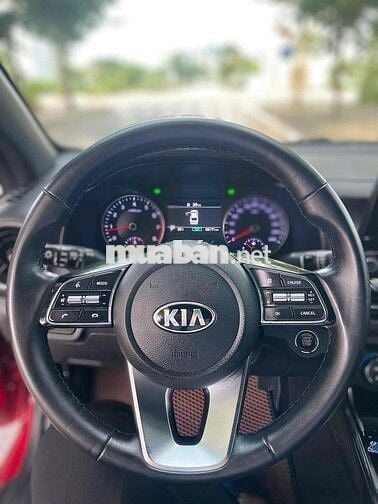 Kia Cerato 2018 2.0 AT - 86000 km