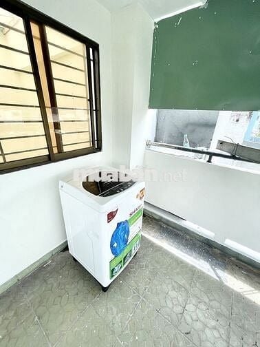 chính chủ cho thuê phòng đẹp,45m2,có 1 phòng bếp riêng và 1 phòng ngủ