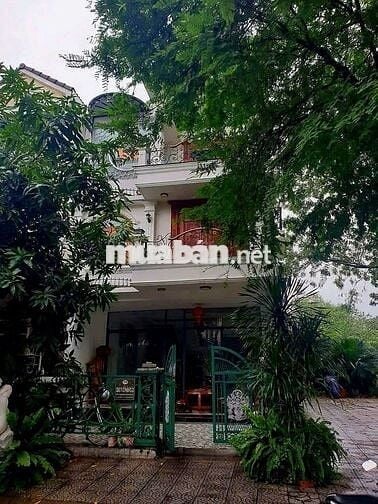 BIỆT THỰ CÓ NỘI THẤT KHU JAMONA HIỆP BÌNH PHƯỚC