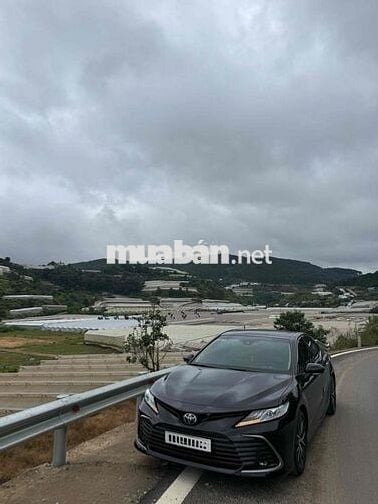 Tôi cần bán xe Camry chính chủ biển số TP. HCM