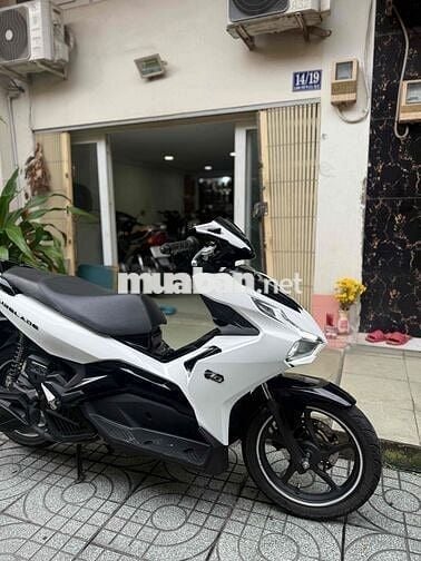 AB 125 mẫu 2021 Trắng Đen BsTp 9 chủ cần ra đi