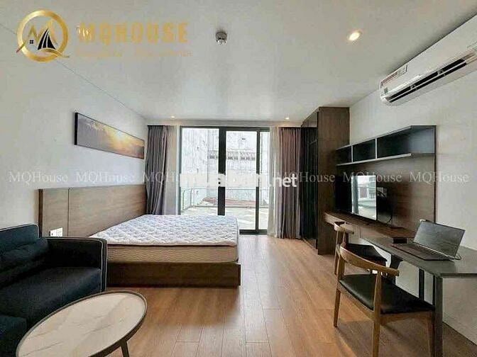 Cho thuê căn hộ cao cấp, ban công cực rộng full nội thất