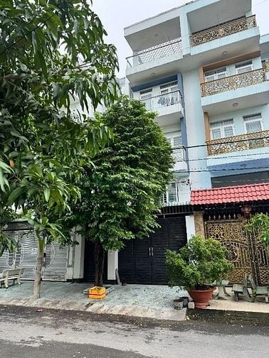 Bán nhà 6x21m 3 lầu KDC Lê Bôi phường 7 quận 8