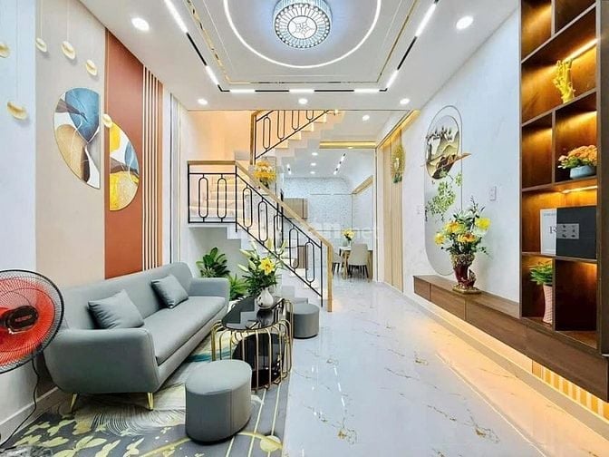 Chỉ 1tỷ850 sở hữu ngay căn nhà 40m2 TT Quận 3 - HXH Trần Quang Diệu 