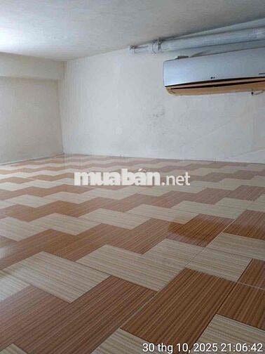 Phòng trọ 18 m2 đường Điện Biên Phủ, Bình Thạnh