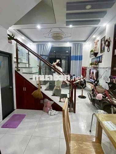 BÁN NHÀ 4 TẦNG, LÊ THÚC HOẠCH, QUẬN TÂN PHÚ, HẺM XE HƠI, NHỈNH 5 TỶ