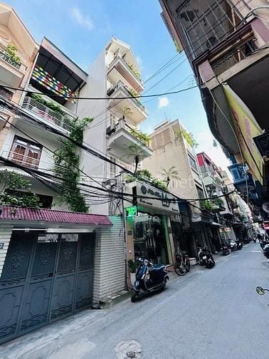 Bán nhà mặt phố Tây Hồ 70m2 5 tầng thang máy kinh doanh giá đầu tư