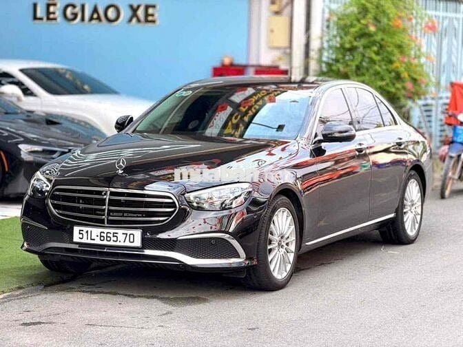 MERCEDES-BENZ E200 Exclusive  dkld 2025 13.000 km