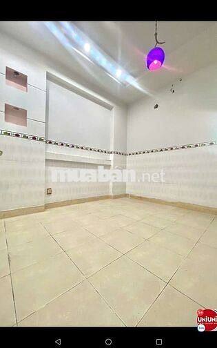 CHO THUÊ 1 PHÒNG 40,8M2 CÓ 2PN BÊN TRONG NHÀ MẶT TIỀN NGUYÊZN THỊ THẬP