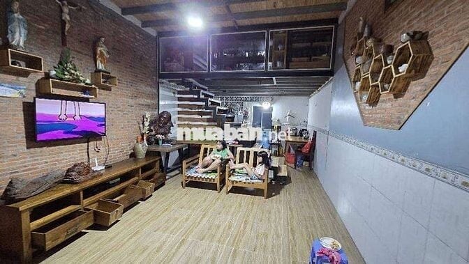 CẦN TIỀN XOAY VỐN BÁN RẺ HƠN THỊ TRƯỜNG LÊ VĂN KHƯƠNG QUẬN 12, DT 88M²