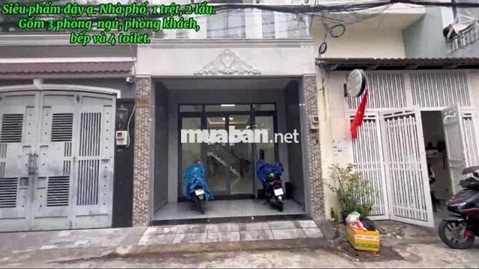 nhà hẻm Phạm Đăng Giảng, 4x17, 1trệt2lầu, 3PN-có nội thất, giếng trời